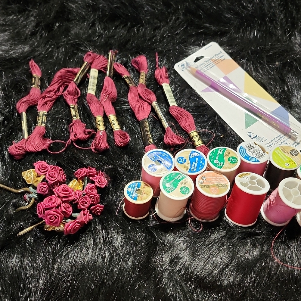 Assorted Pink and Red Sewing Threads